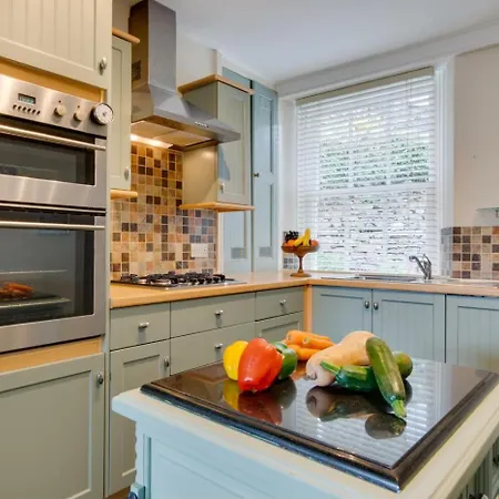 3 Bed In Oc-gl035 بيت للعطل آمبيلسايد