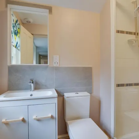 بيت للعطل 3 Bed In Oc-gl035 *