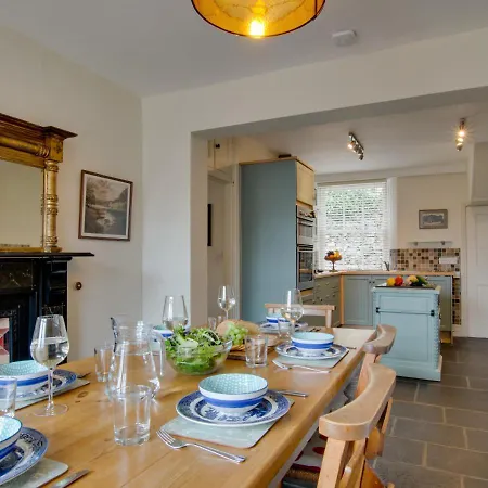 4 Swiss Holiday home Ambleside