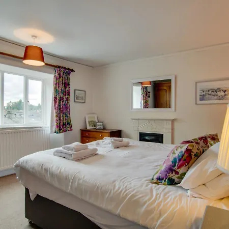 Holiday home 4 Swiss *